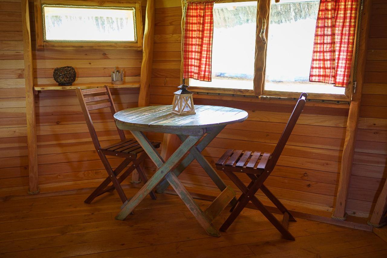 Cabane Perchee Dans Les Arbres Saint-Hilaire-en-Morvan Exteriér fotografie